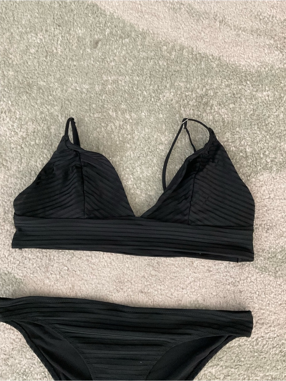H&M Black Ribbed Triangle Bikini Set - Picture 3 of 6